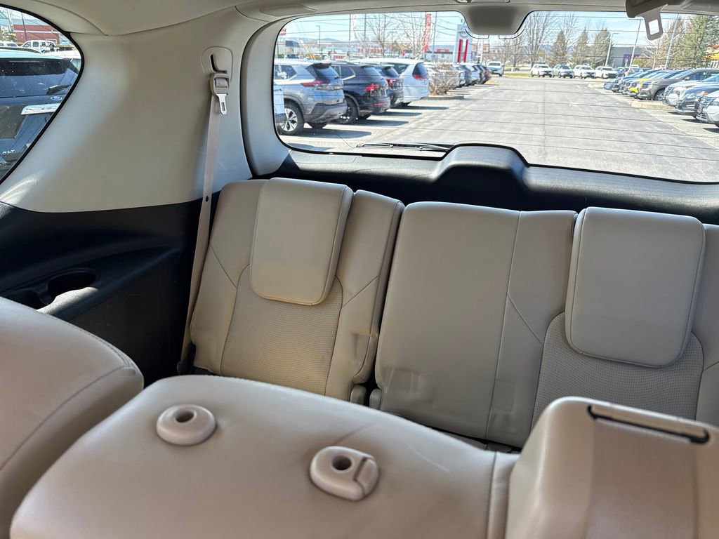 Used 2019 Nissan Armada Platinum AWD/4WD image 22