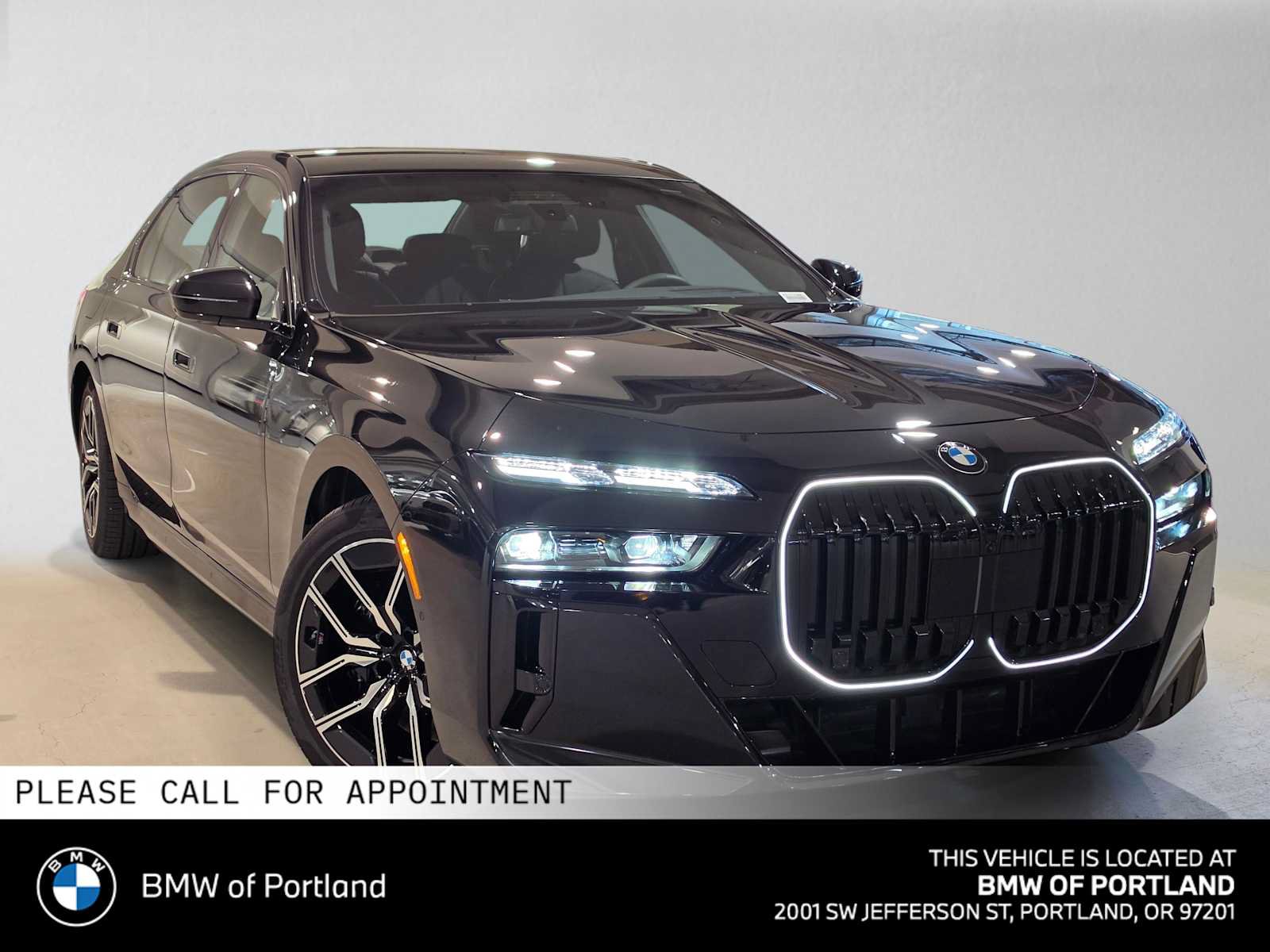 Used 2026 BMW 740i xDrive w/ Executive Package AWD/4WD image 1