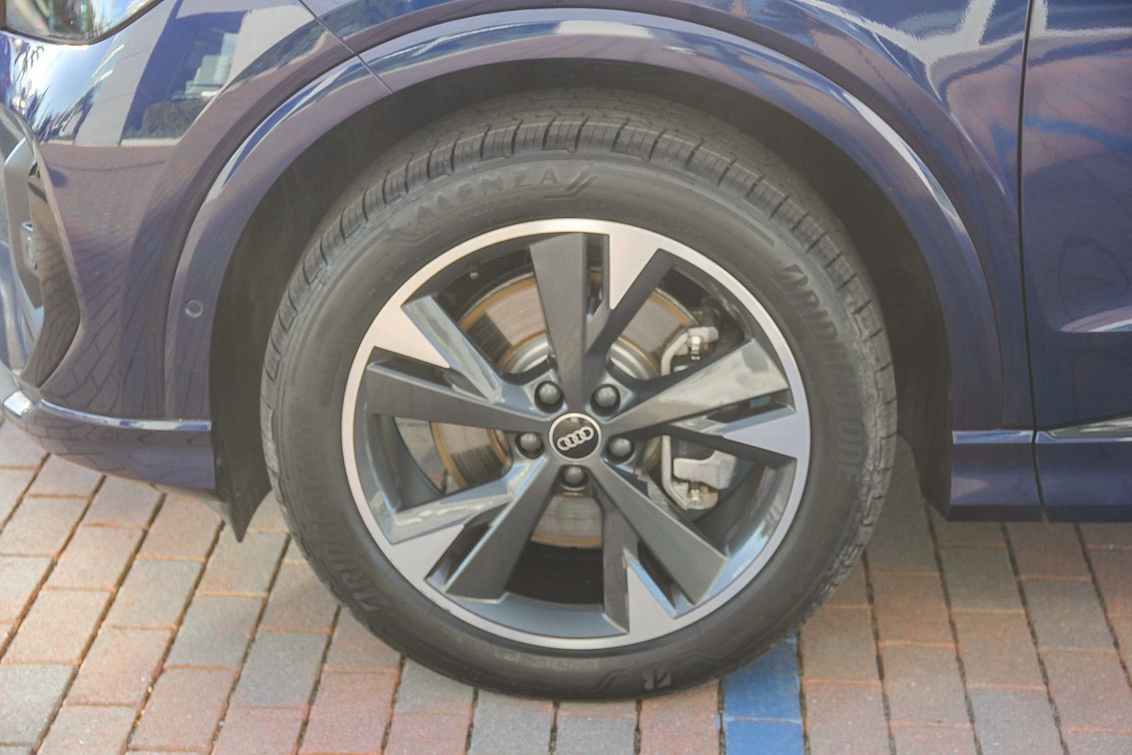 Certified 2024 Audi Q4 e-tron Premium Plus w/ Premium Plus image 5