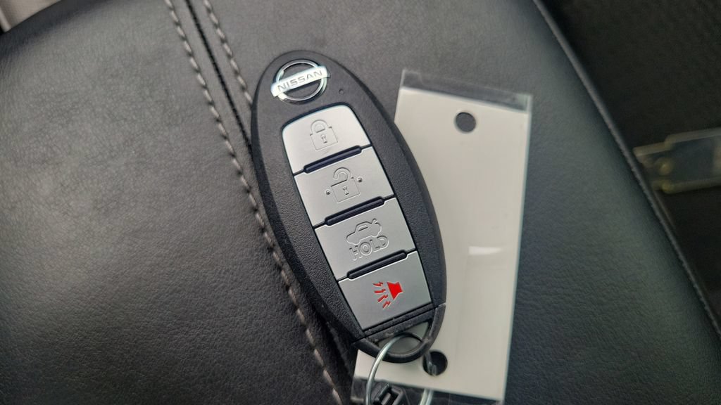 Used 2022 Nissan Sentra S FWD image 23