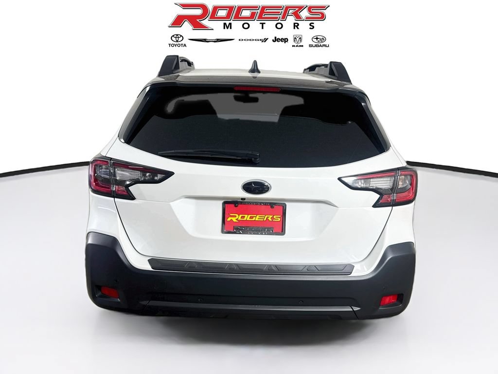 Used 2024 Subaru Outback Onyx Edition AWD/4WD image 7