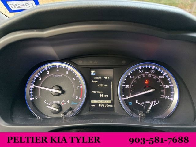 Used 2019 Toyota Highlander SE image 18