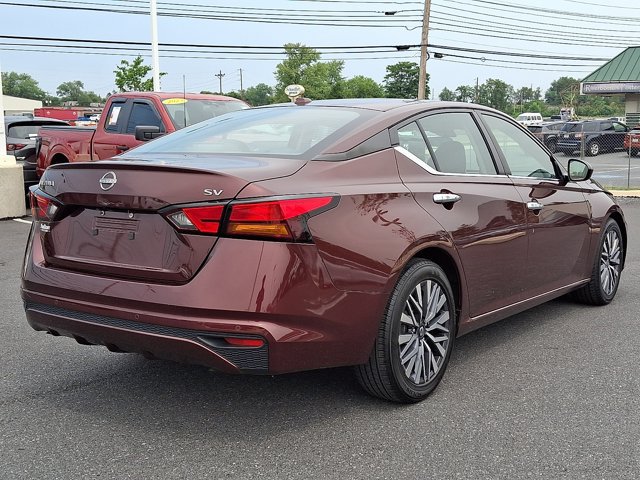 Used 2023 Nissan Altima 2.5 SV FWD image 6
