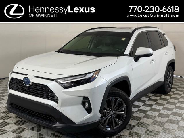 Used 2023 Toyota RAV4 XLE Premium image 1
