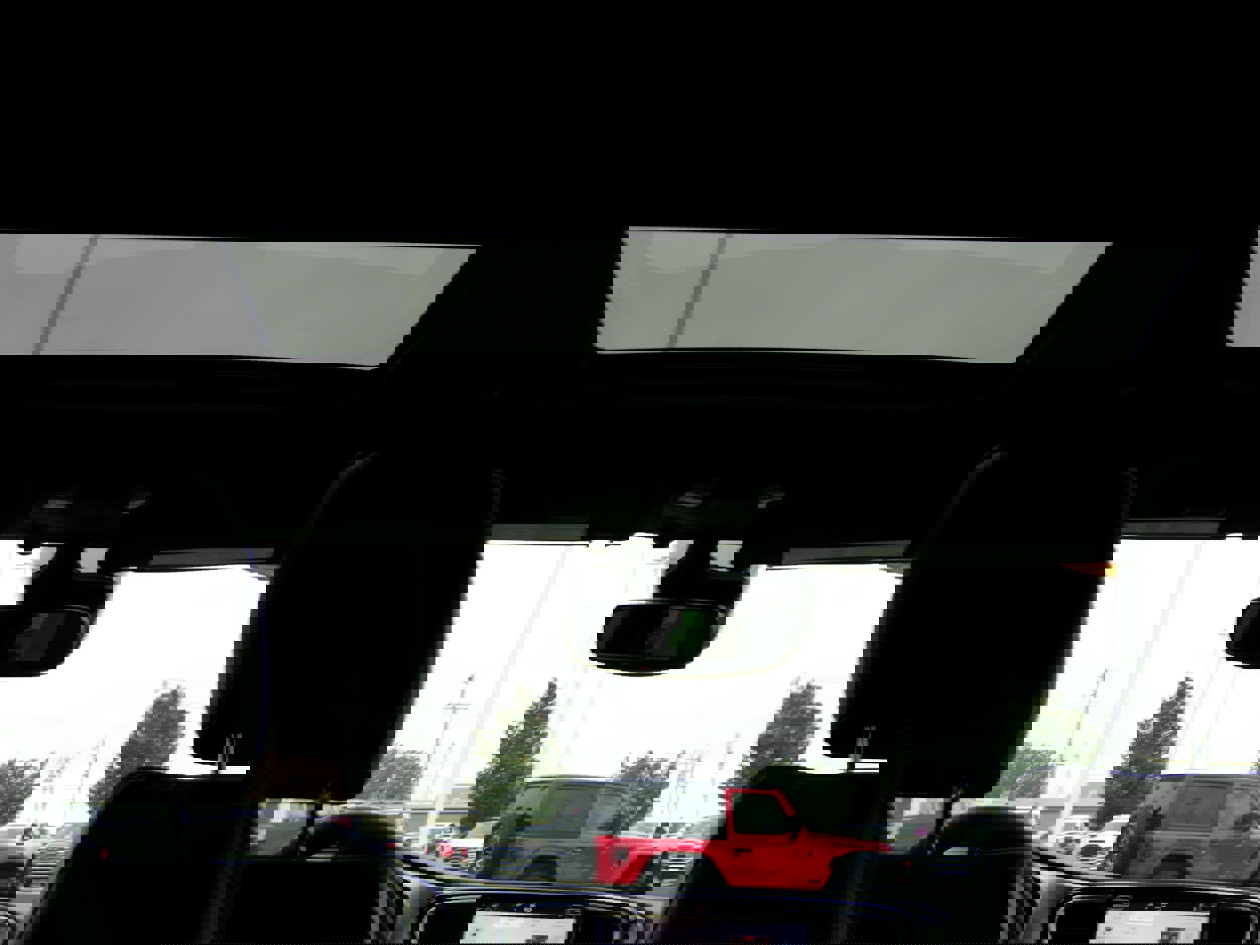 New 2026 Chrysler Pacifica Limited w/ S Appearance Package image 18