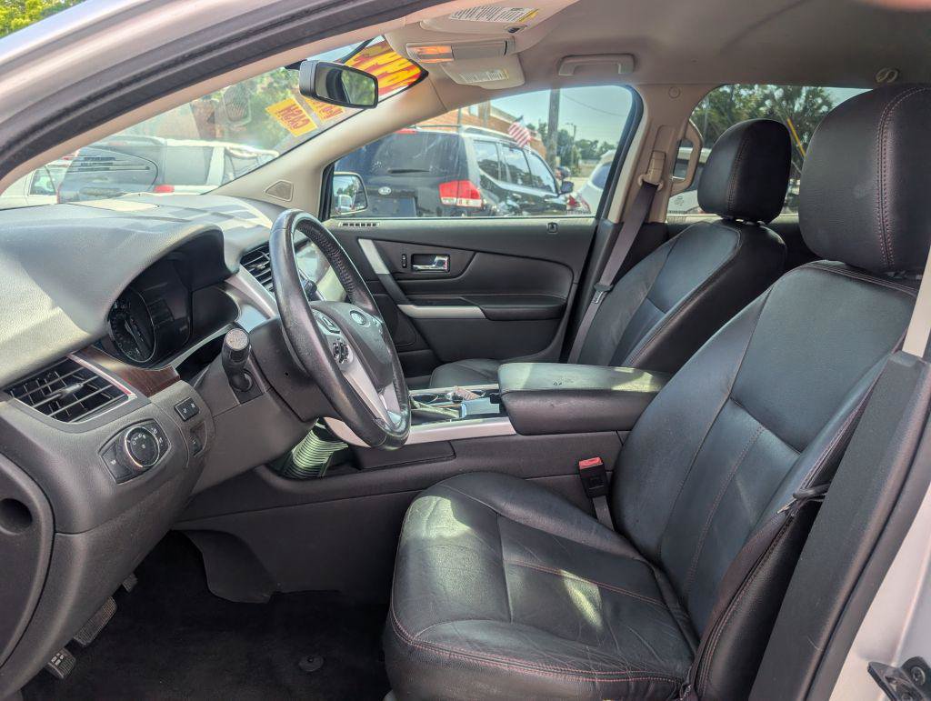 Used 2014 Ford Edge Limited w/ Driver Entry Package FWD image 9