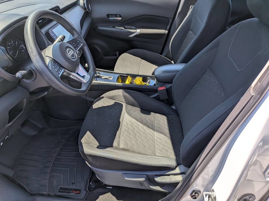 Used 2023 Nissan Kicks SV FWD image 12