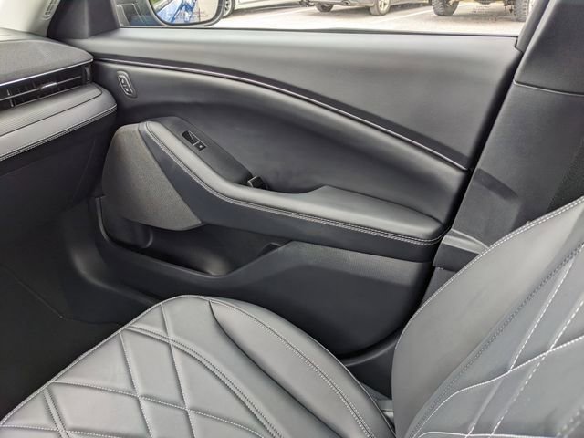Used 2025 Ford Mustang Mach-E Select w/ Interior Protection Package RWD image 16