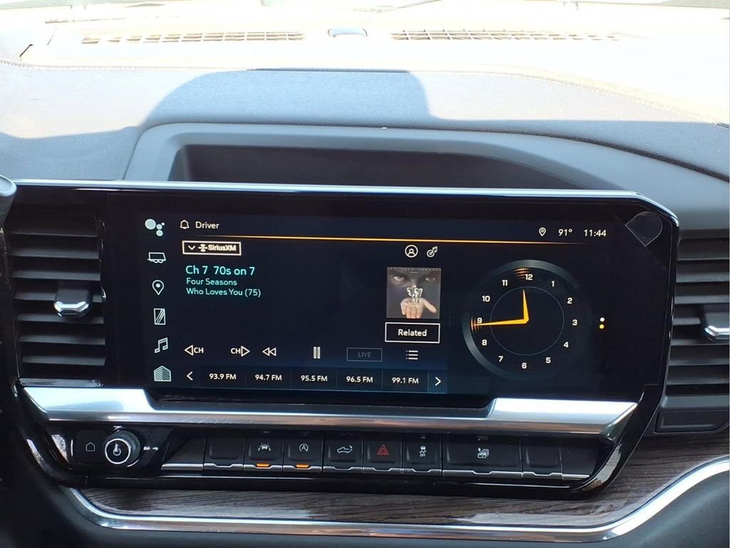 Used 2023 Chevrolet Silverado 1500 LT RWD image 22