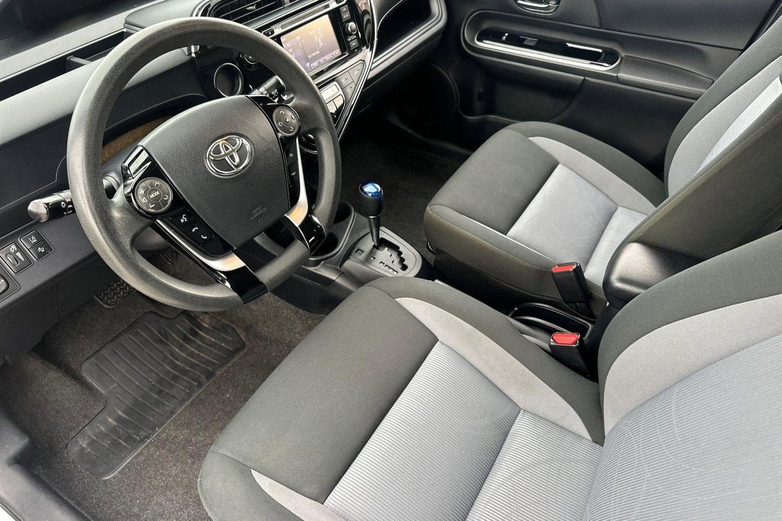 Used 2019 Toyota Prius C w/ Carpet Mat Package image 4