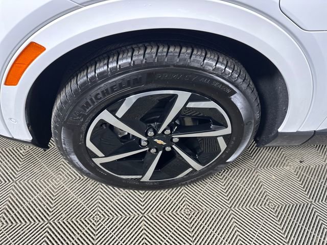 Used 2024 Chevrolet Equinox EV LT w/ Active Safety Package 3 image 10