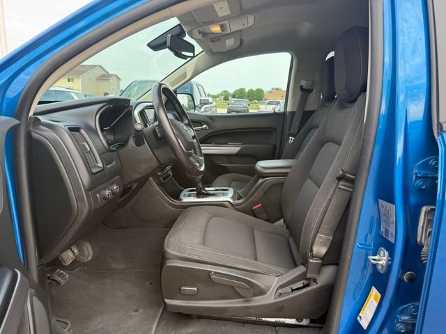 Used 2021 Chevrolet Colorado LT w/ LT Convenience Package AWD/4WD image 11