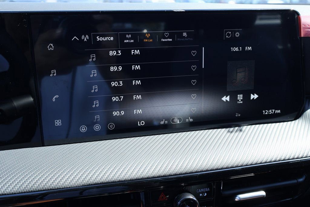 New 2026 Nissan Kicks SR w/ Cold Weather Package image 5