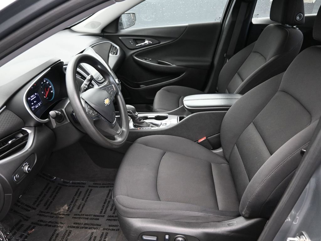 Used 2024 Chevrolet Malibu LT image 16