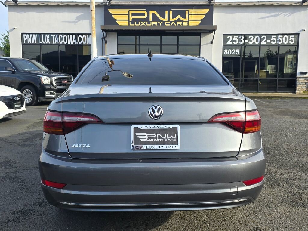 Used 2019 Volkswagen Jetta R-Line image 8