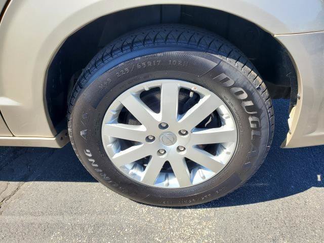 Used 2014 Chrysler Town & Country Touring FWD image 28