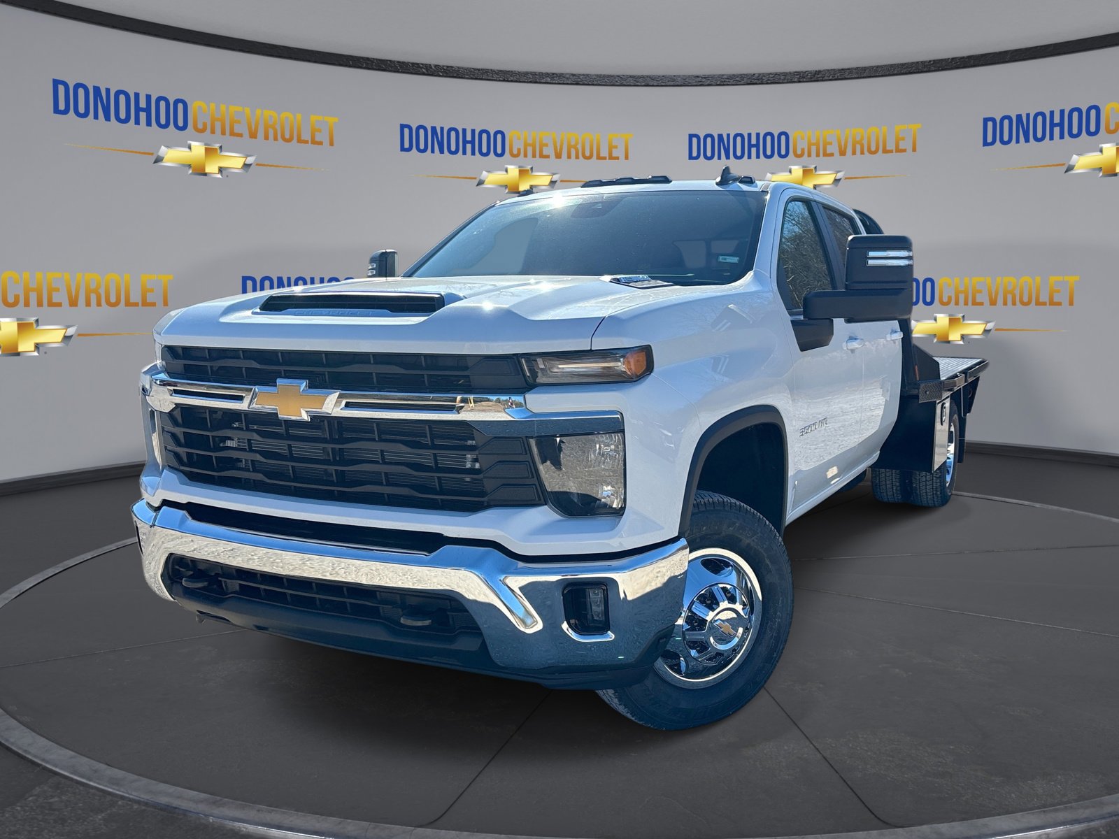 New 2026 Chevrolet Silverado 3500 LT w/ Convenience Package image 4