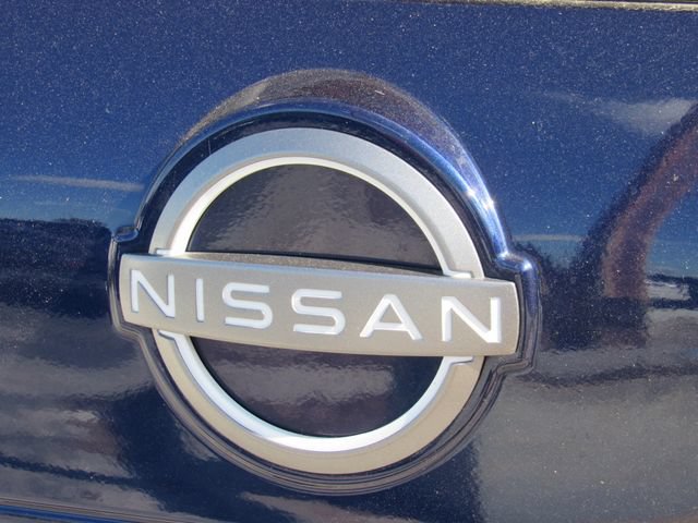 Certified 2025 Nissan Rogue SL FWD image 14