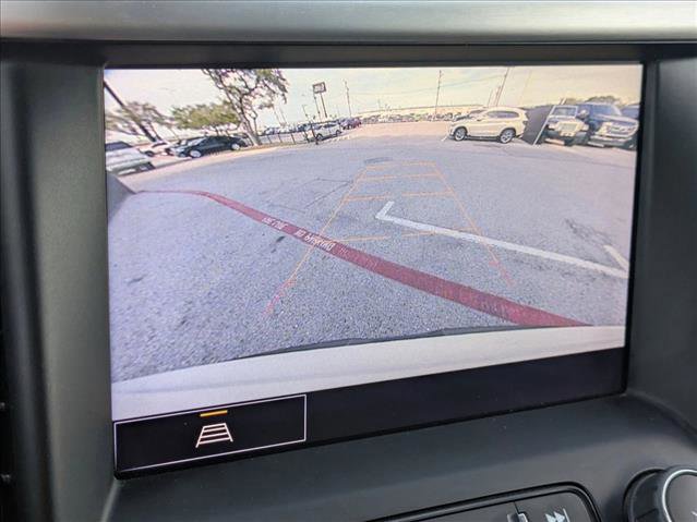 Used 2023 GMC Acadia SLT image 13