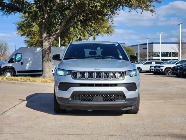 Used 2025 Jeep Compass Sport video 2
