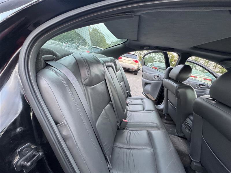 Used 2002 Oldsmobile Aurora 3.5 w/ All Weather Pkg image 38