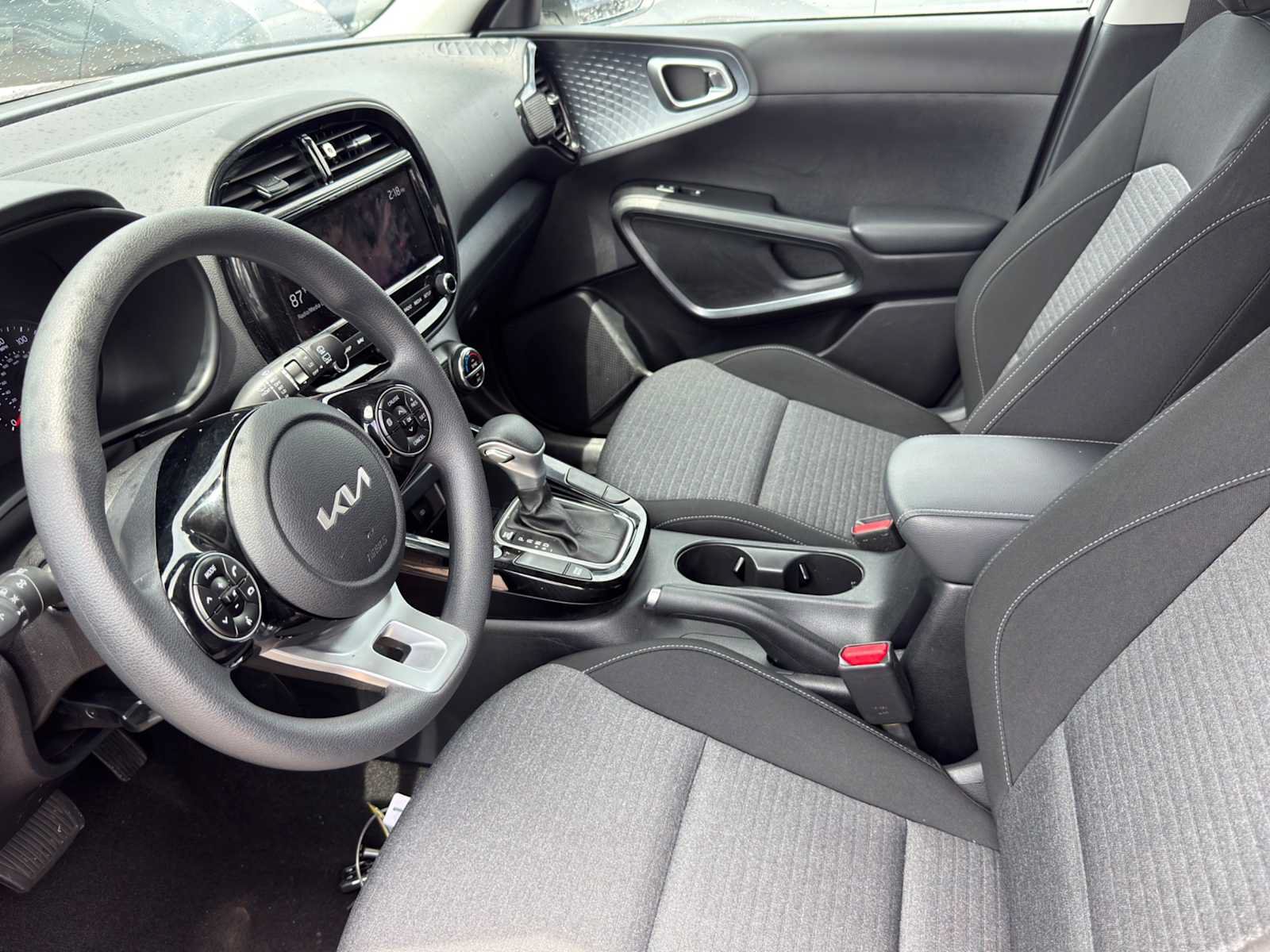 Used 2022 Kia Soul S FWD image 16
