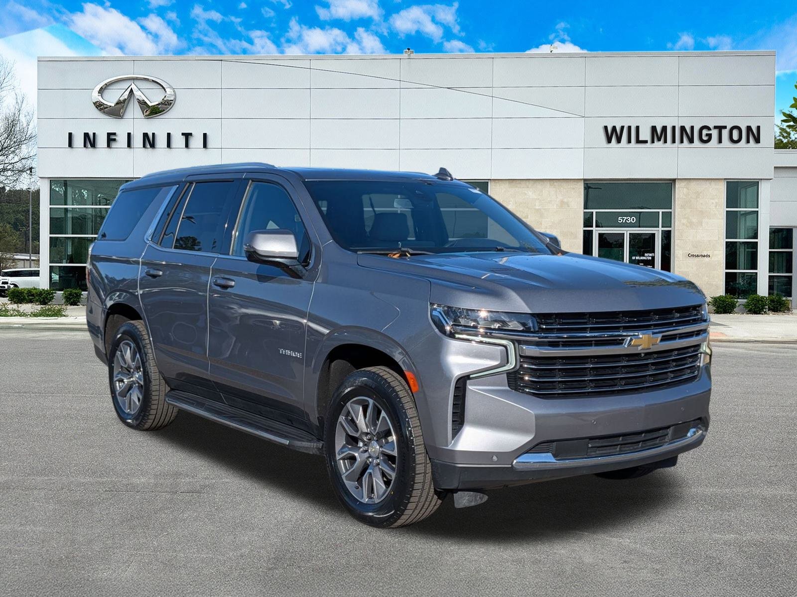 Used 2021 Chevrolet Tahoe LT w/ LT Signature Package image 1