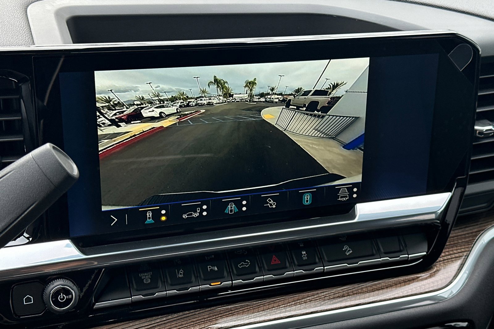 New 2026 Chevrolet Silverado 2500 LT w/ Z71 Chrome Sport Edition image 19