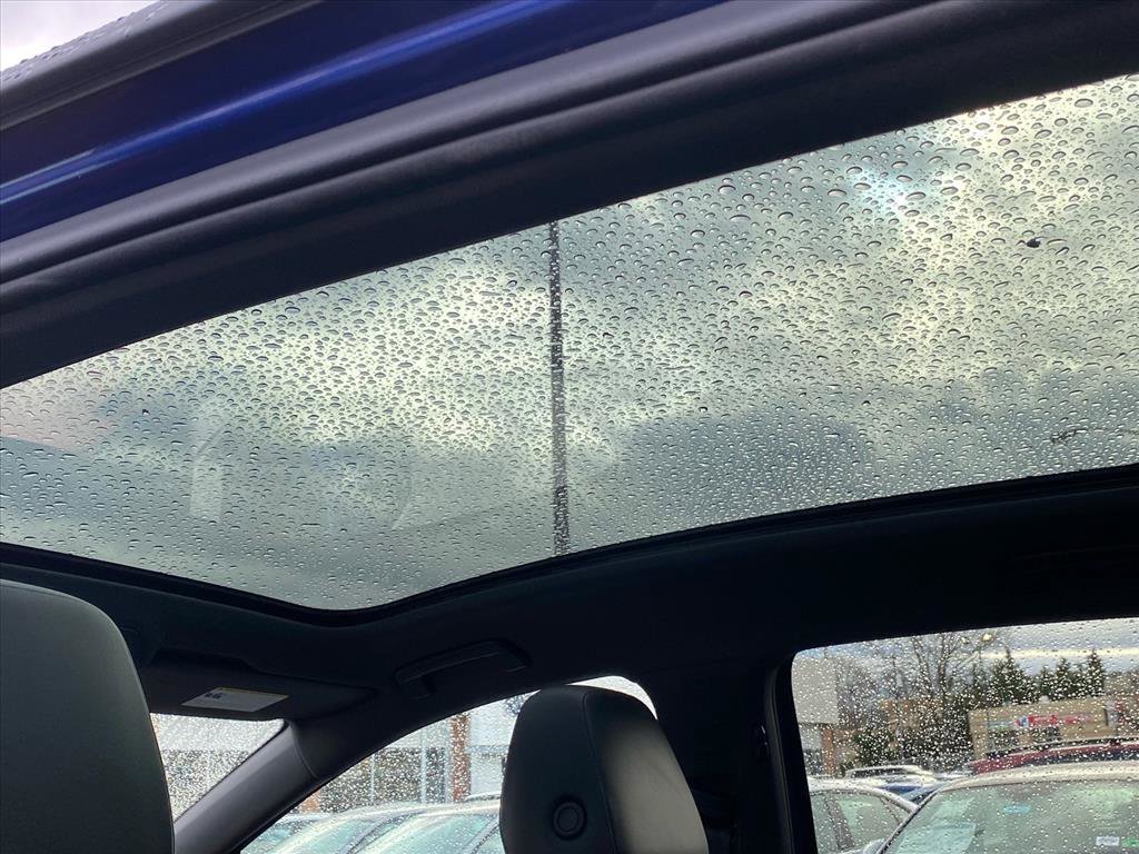 Certified 2022 Volkswagen ID.4 Pro S image 21