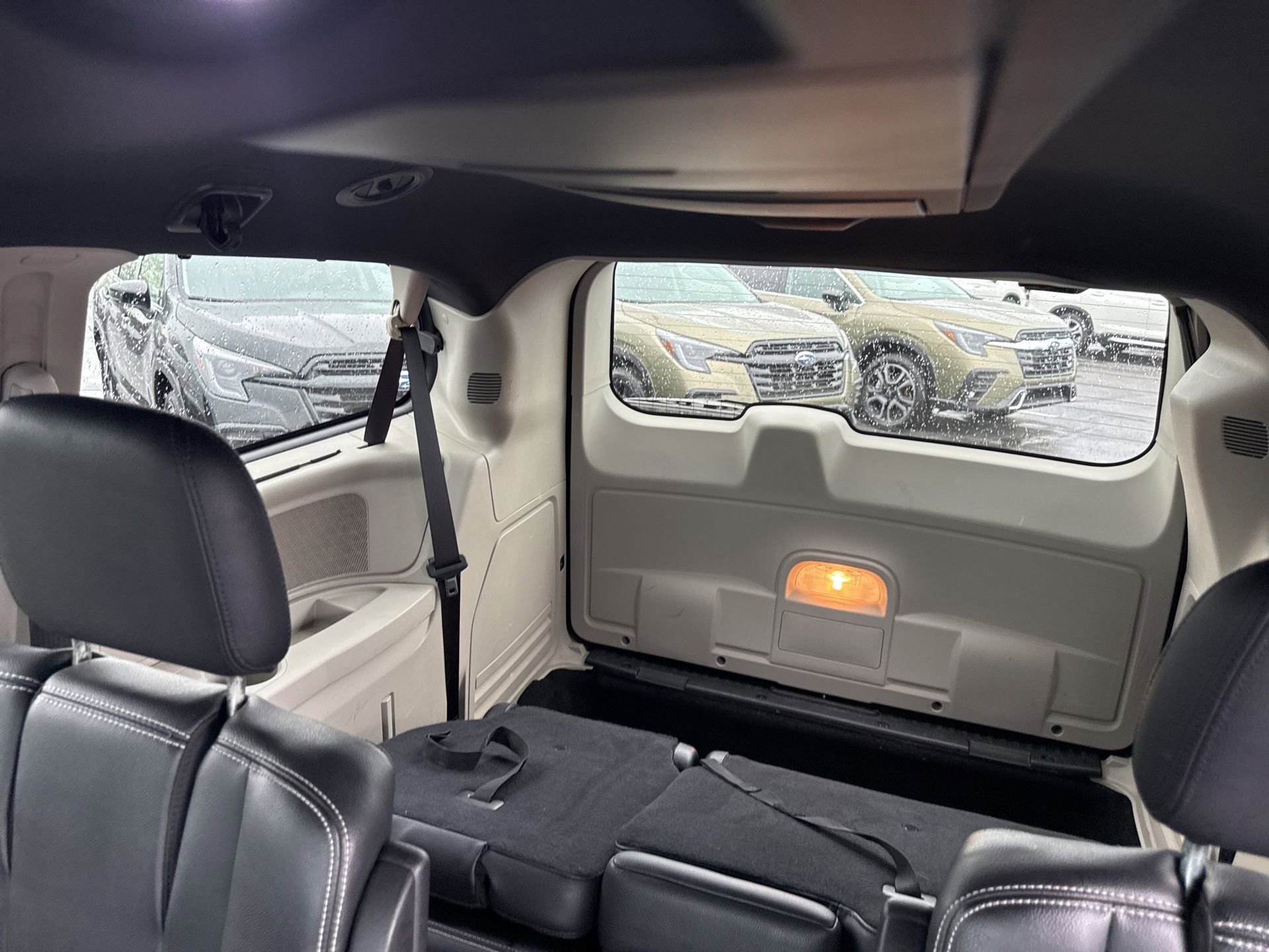 Used 2017 Dodge Grand Caravan SXT w/ Driver Convenience Group FWD image 10