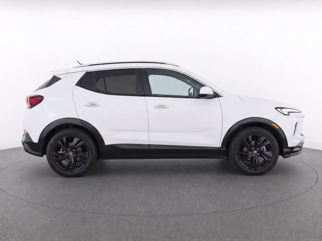 Used 2024 Buick Encore GX Sport Touring w/ Comfort Package AWD/4WD image 8