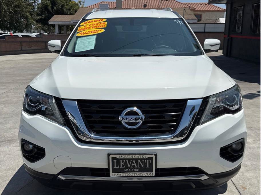 Used 2020 Nissan Pathfinder SL FWD image 2