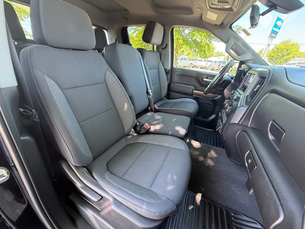 Used 2019 Chevrolet Silverado 1500 LT w/ All-Star Edition AWD/4WD image 28