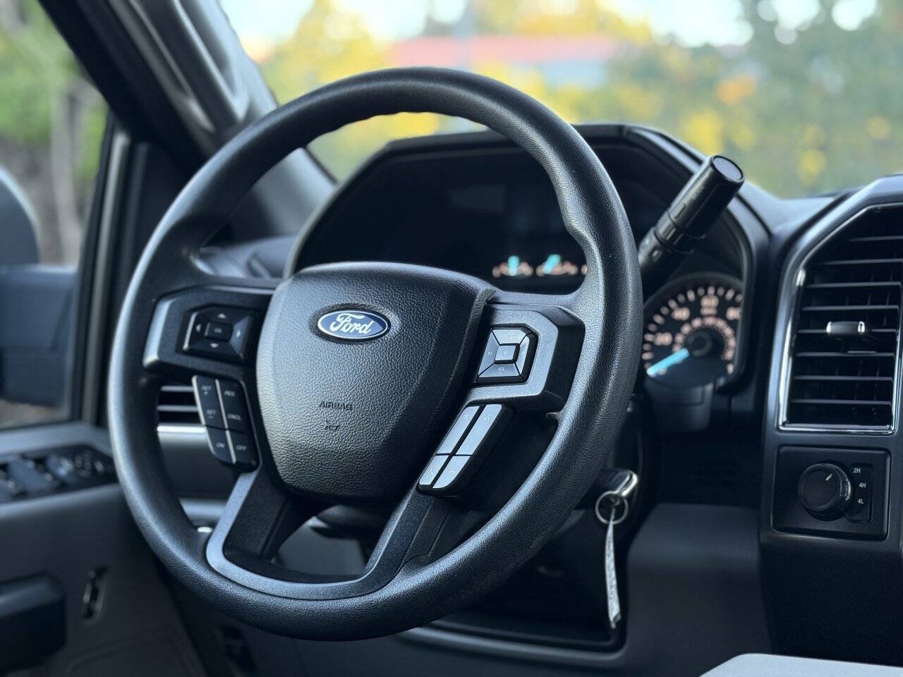 Used 2018 Ford F150 XLT AWD/4WD image 19