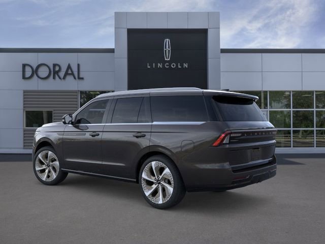 New 2026 Lincoln Navigator Black Label AWD/4WD image 4