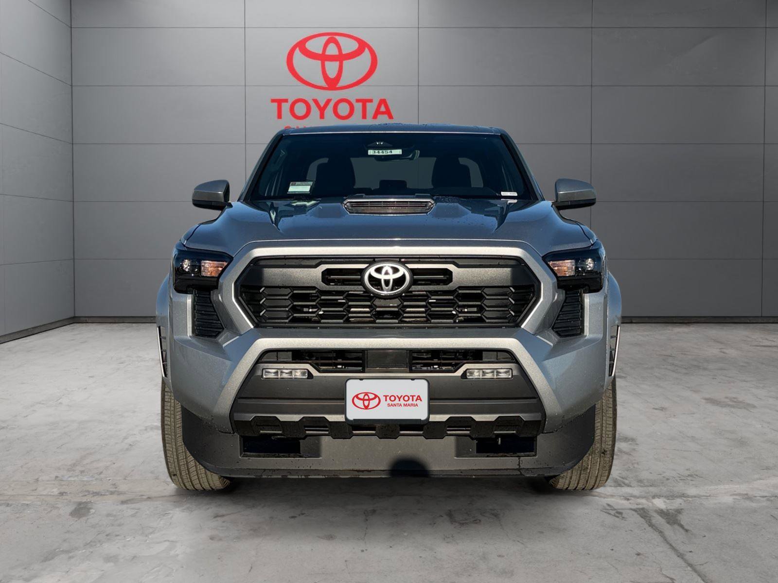 Certified 2024 Toyota Tacoma TRD Sport RWD image 3