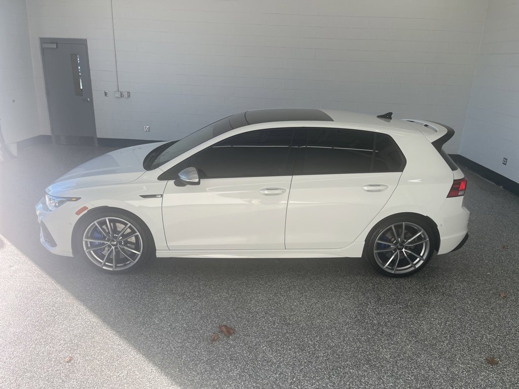 Certified 2024 Volkswagen Golf R w/ MDO Package image 2