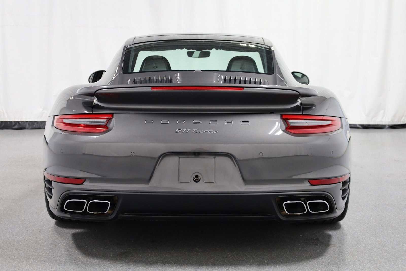 Used 2019 Porsche 911 Turbo image 7