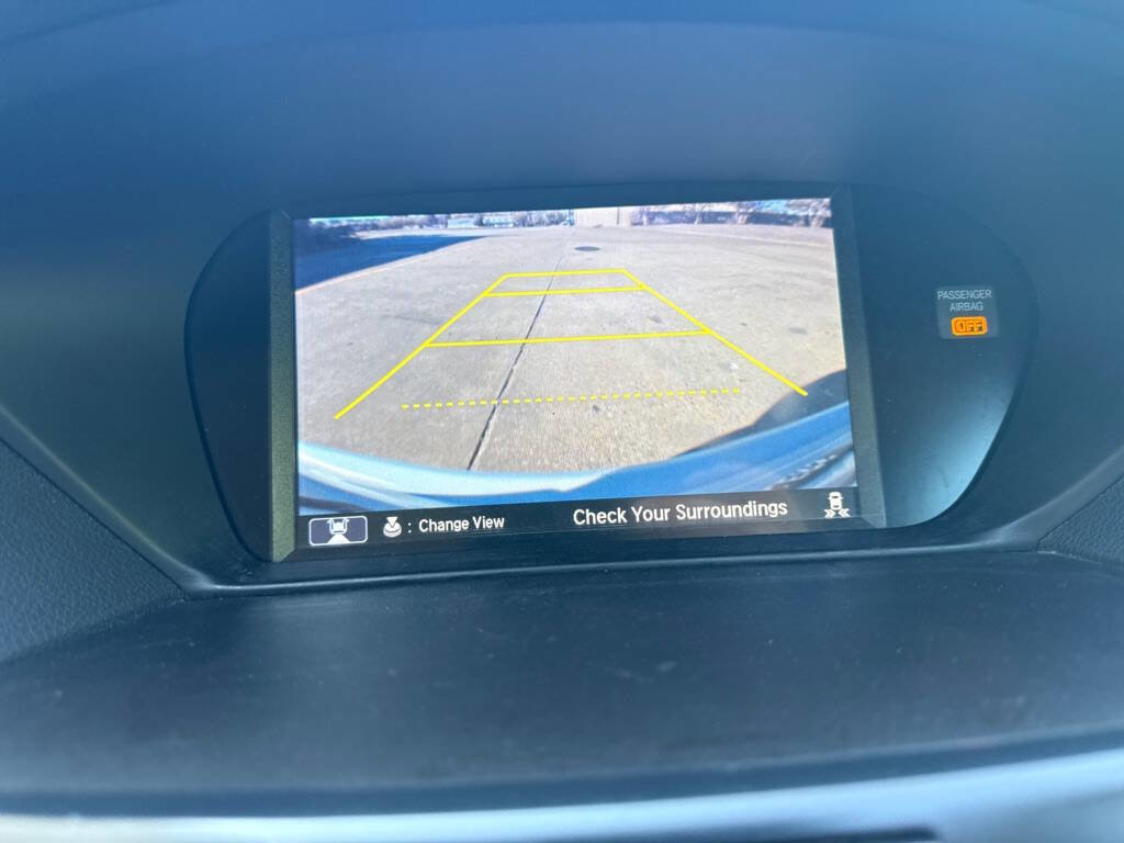 Used 2017 Acura TLX w/ Technology Package FWD image 22