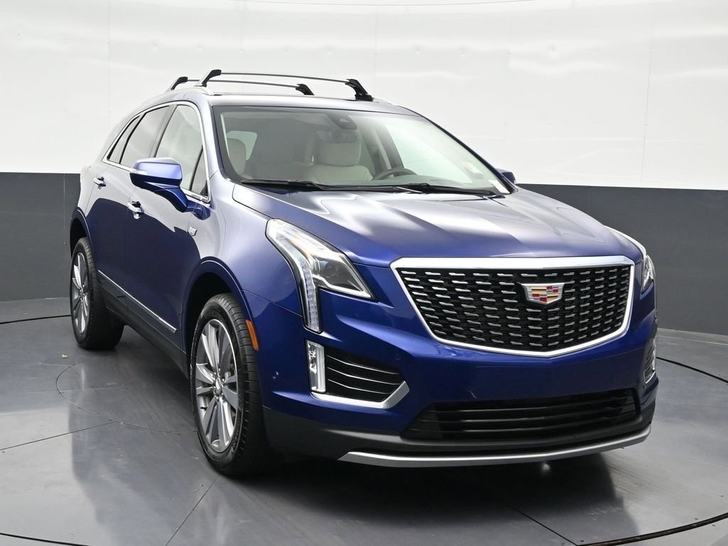Used 2024 Cadillac XT5 Premium Luxury w/ Technology Package AWD/4WD image 8