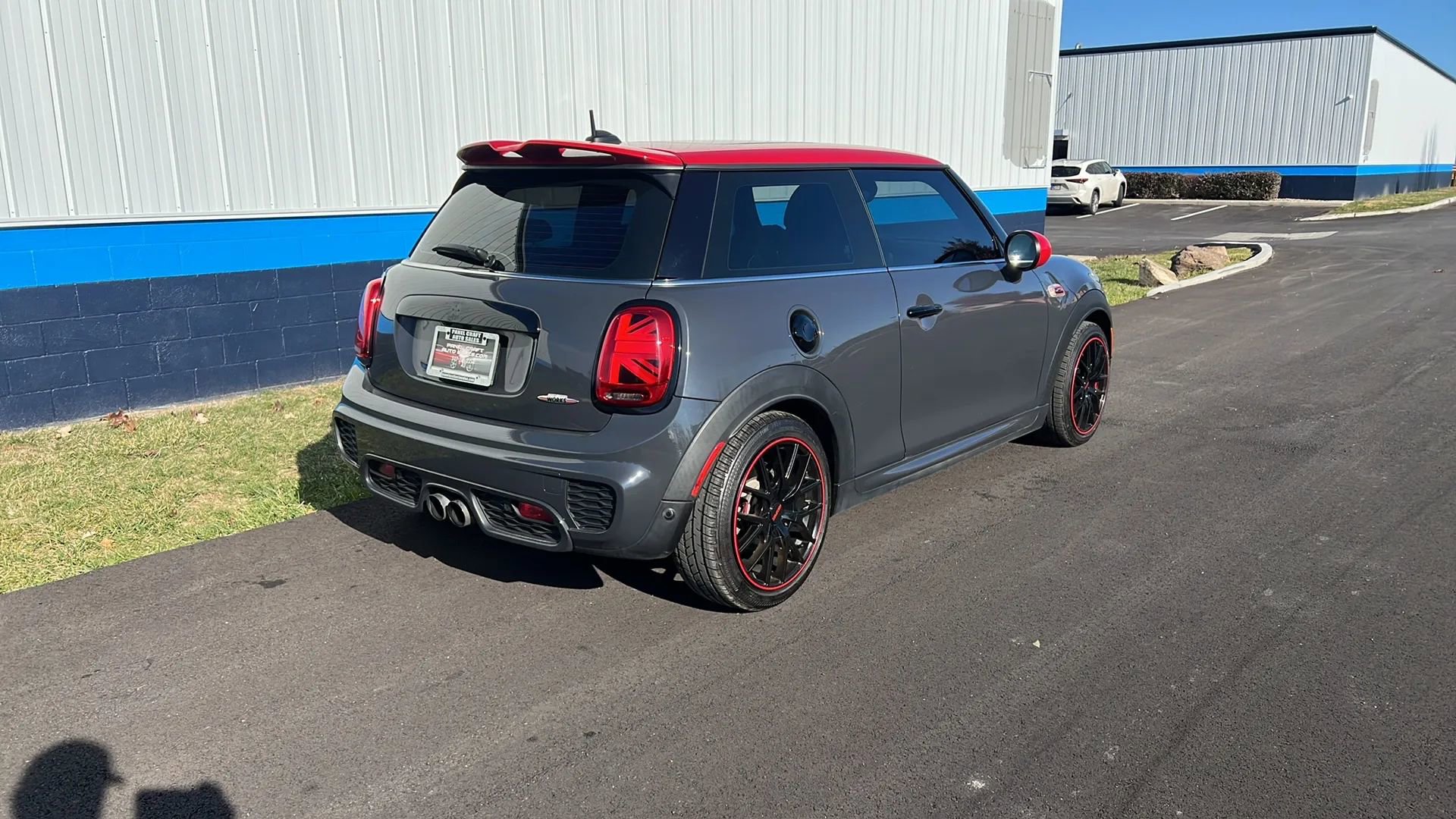 Used 2019 MINI Cooper John Cooper Works FWD image 5