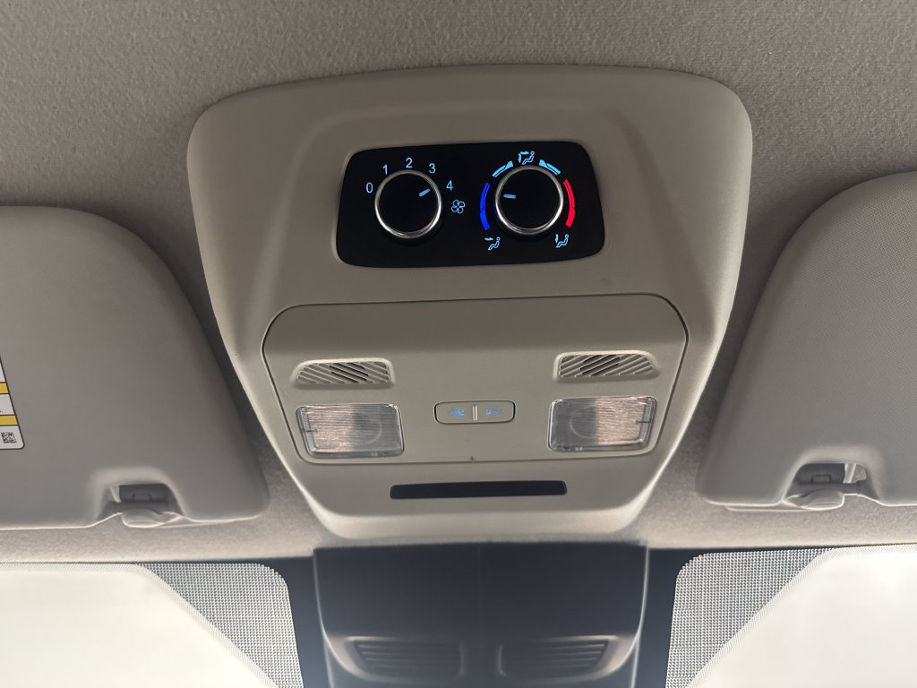Used 2024 Ford Transit 350 XLT RWD image 33