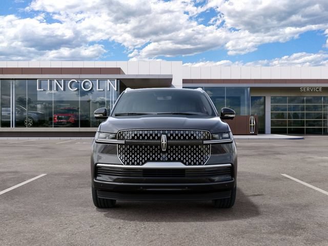New 2027 Lincoln Navigator Reserve AWD/4WD image 3