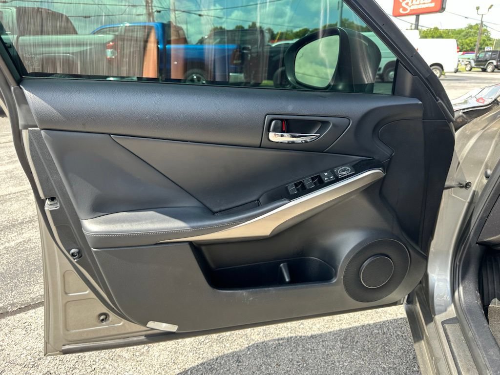 Used 2014 Lexus IS 350 w/ Navigation Package RWD image 12