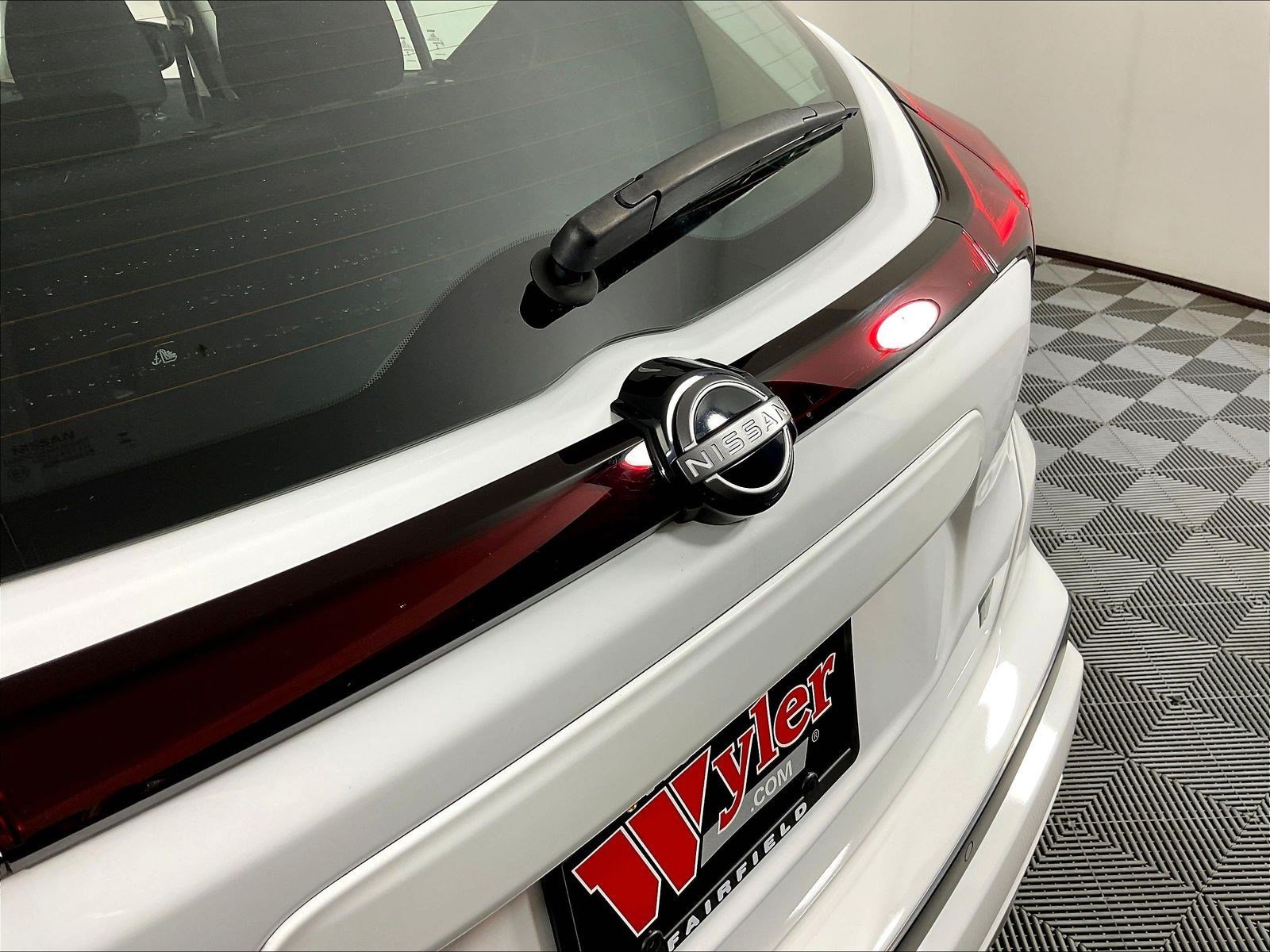 Used 2024 Nissan Kicks S FWD image 24