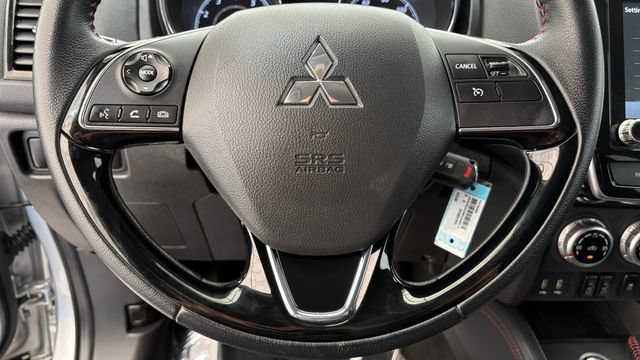 Used 2025 Mitsubishi Outlander Sport ES AWD/4WD image 32