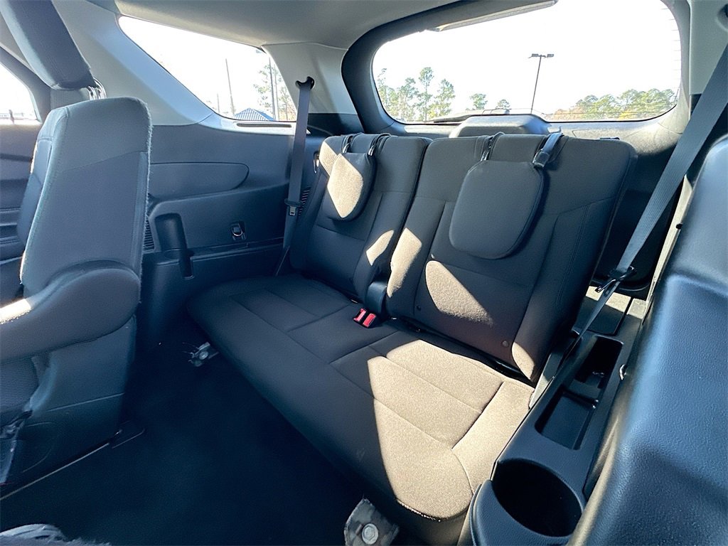 Used 2022 Ford Explorer XLT image 28