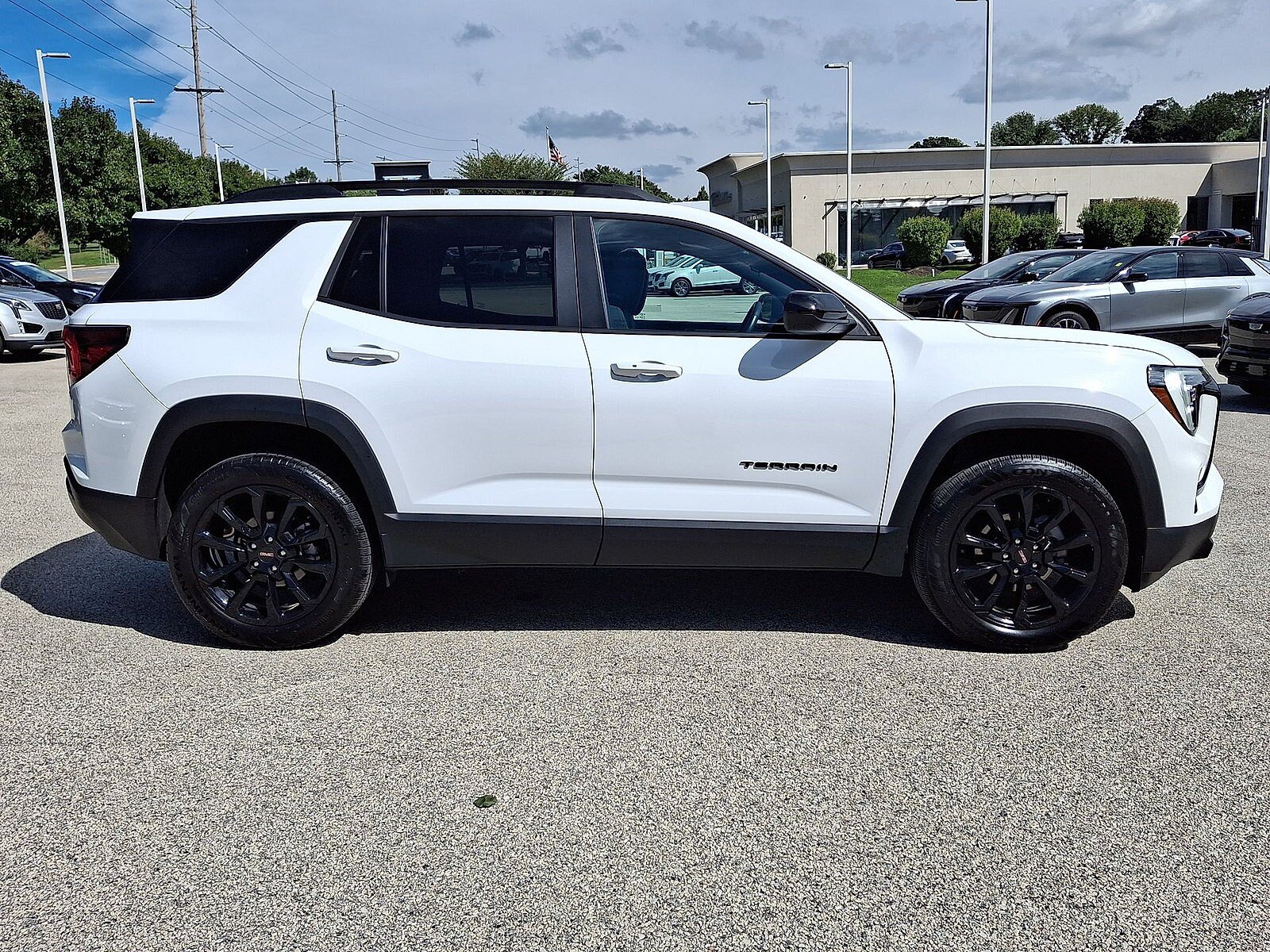 Used 2025 GMC Terrain Elevation w/ Black Edition AWD/4WD image 26
