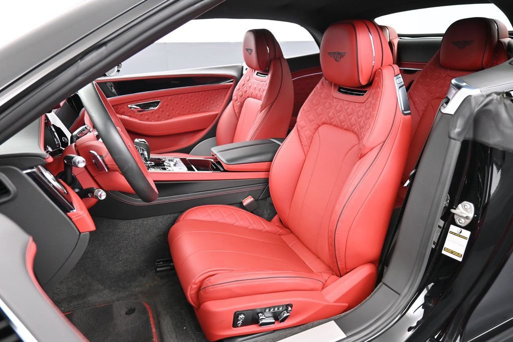 Certified 2023 Bentley Continental GT V8 AWD/4WD image 5