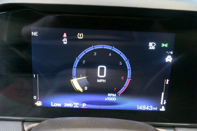 Used 2025 Chevrolet TrailBlazer RS AWD/4WD image 23